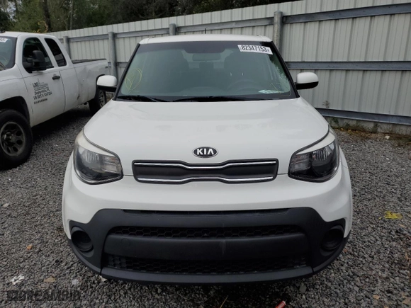 2017 Kia Soul with VIN KNDJN2A27H7479263, listed as a Copart auction lot 82347153 with 68,734 mi miles and Salvage Title. Bid and sale history available at carsss.com. Image 5.
