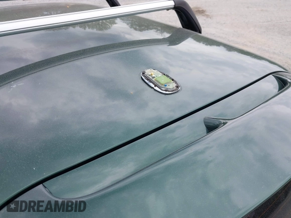 2012 MINI Hardtop S with VIN WMWSV3C50CTY27516, listed as a IAAI auction lot 42218627 with 216,999 mi miles and . Bid and sale history available at DreamBid. Image 12.