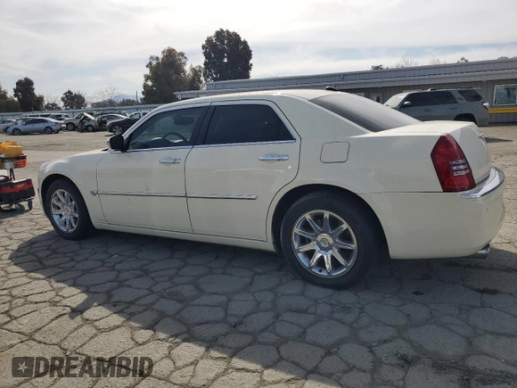 2005 Chrysler 300 with VIN 2C3AA63H25H144615, listed as a Copart auction lot 48435435 with 154,319 mi miles and Clean Title. Bid and sale history available at carsss.com. Image 2.