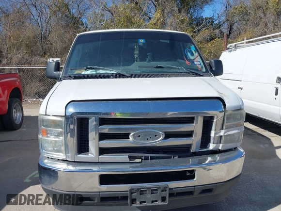 2013 Ford Econoline Cargo Commercial z VIN 1FTNE2EL0DDA69257, wystawiony jako IAAI lot #41703772 z przebiegiem 261 935 mil mil oraz . Historia ofert i sprzedaży dostępna na DreamBid. Obrazek 11.