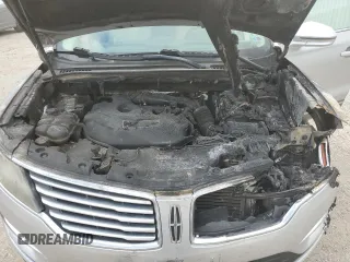 2016 Lincoln MKC Select with VIN 5LMCJ2C98GUJ24223, listed as a Copart auction lot 51486515 with 167,400 mi miles and Salvage title. Bid and sale history available at DreamBid. Image 11.