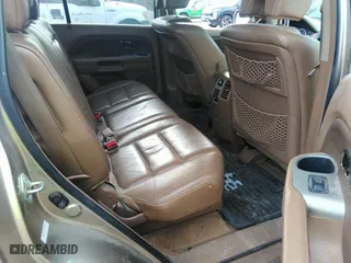 2006 Honda Pilot EX-L with VIN 2HKYF18556H523873, listed as a IAAI auction lot 41907028 with 226,072 mi miles. Bid and sale history available at carsss.com. Image 8.