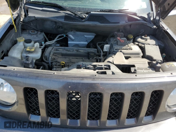2016 Jeep Patriot Latitude with VIN 1C4NJPFA9GD793975, listed as a Copart auction lot 51990705 with 187,706 mi miles and Salvage title. Bid and sale history available at DreamBid. Image 13.
