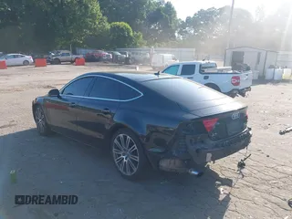 2014 Audi A7 Premium Plus z VIN WAUWGAFC4EN092525, wystawiony jako IAAI lot #42331183 z przebiegiem 183 258 mil mil oraz . Historia ofert i sprzedaży dostępna na DreamBid. Obrazek 3.