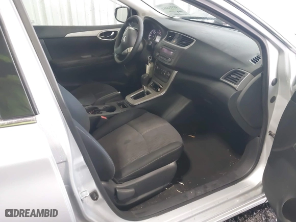 2014 Nissan Sentra SR with VIN 3N1AB7AP1EY202610, listed as a IAAI auction lot 41914461 with 179,107 mi miles. Bid and sale history available at carsss.com. Image 5.