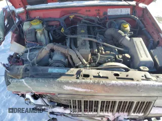 1996 Jeep Cherokee Sport with VIN 1J4FJ68SXTL316180, listed as a Copart auction lot 89080095 with 199,898 mi miles and Salvage Title. Bid and sale history available at carsss.com. Image 12.