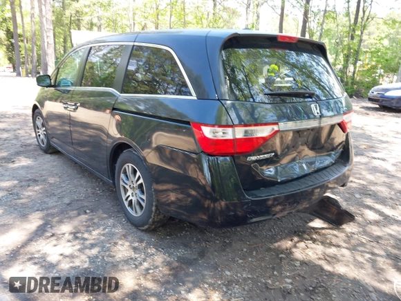 2013 Honda Odyssey EX-L with VIN 5FNRL5H69DB025040, listed as a IAAI auction lot 42078699 with 181,470 mi miles and . Bid and sale history available at carsss.com. Image 3.