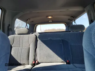 2000 Ford Excursion XLT z VIN 1FMNU41S8YED96108, wystawiony jako Copart lot #89351655 z przebiegiem 141 351 mil mil oraz Szkoda całkowita • Salvage title. Historia ofert i sprzedaży dostępna na DreamBid. Obrazek 10.