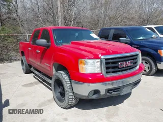 2007 GMC Sierra 1500 SLT z VIN 3GTEK13M97G504654, wystawiony jako IAAI lot #41786152 z przebiegiem 189 674 mil mil oraz . Historia ofert i sprzedaży dostępna na DreamBid. Obrazek 1.