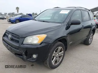 2012 Toyota RAV4 Sport z VIN 2T3WF4DV6CW141256, wystawiony jako IAAI lot #42371916 z przebiegiem 106 081 mil mil oraz . Historia ofert i sprzedaży dostępna na DreamBid. Obrazek 17.