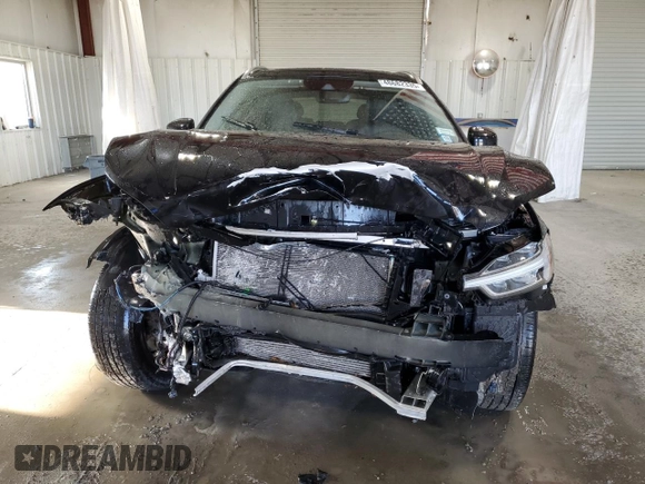 2019 Volvo XC60 Inscription with VIN LYV102RL5KB229406, listed as a Copart auction lot 48682335 with 58,830 mi miles and Salvage title. Bid and sale history available at DreamBid. Image 5.
