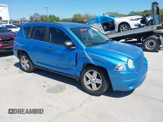 2008 Jeep Compass Sport with VIN 1J8FT47W18D694665, listed as a IAAI auction lot 41772431 with 194,442 mi miles. Bid and sale history available at carsss.com. Image 1.