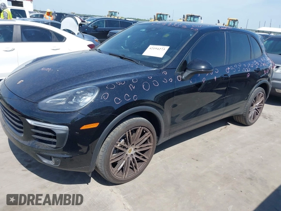 2017 Porsche Cayenne S с VIN WP1AB2A24HLA52279, выставлен на аукционе IAAI как лот 42194273 с пробегом 93 738 миль миль и . История ставок и продаж доступна на DreamBid. Изображение 2.