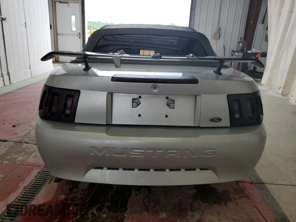 2001 Ford Mustang Deluxe with VIN 1FAFP44491F257379, listed as a Copart auction lot 65048934 with 168,506 mi miles and Non Repairable. Bid and sale history available at carsss.com. Image 6.