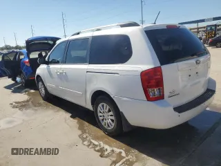 2012 Kia Sedona LX with VIN KNDMG4C75C6418908, listed as a Copart auction lot 75658454 with 203,375 mi miles and Salvage Title. Bid and sale history available at carsss.com. Image 2.