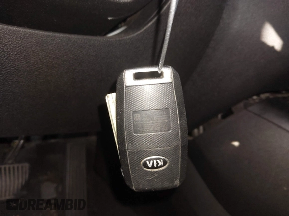 2018 Kia Sorento LX with VIN 5XYPG4A50JG387396, listed as a IAAI auction lot 40848247 with Not Provided miles and . Bid and sale history available at DreamBid. Image 11.