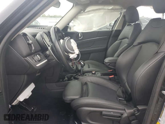 2019 MINI Countryman Cooper S with VIN WMZYT5C59K3G93136, listed as a Copart auction lot 71159524 with 25,457 mi miles and Salvage Title. Bid and sale history available at carsss.com. Image 7.