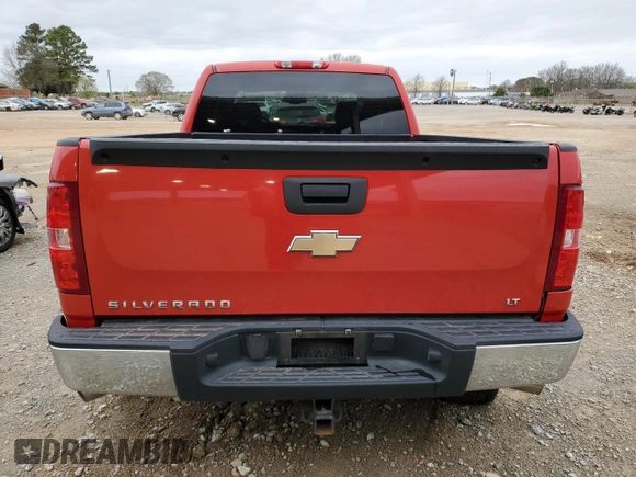 2008 Chevrolet Silverado 1500 1LT with VIN 1GCEC19J48Z241615, listed as a Copart auction lot 50070125 with 157,013 mi miles and Salvage Title. Bid and sale history available at DreamBid. Image 6.