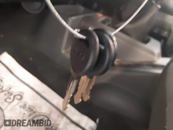 2005 Jeep Wrangler X with VIN 1J4FA39S95P356033, listed as a IAAI auction lot 42252776 with 40,512 mi miles and . Bid and sale history available at DreamBid. Image 11.