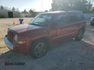 2009 Jeep Patriot Limited with VIN 1J4FT48B89D170220, listed as a Copart auction lot 44338455 with 194,154 mi miles and Salvage title. Bid and sale history available at DreamBid. Image 1.