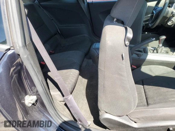 2013 Chevrolet Camaro LS z VIN 2G1FE1E3XD9172724, wystawiony jako Copart lot #50713835 z przebiegiem 110 067 mil mil oraz Szkoda całkowita • Salvage title. Historia ofert i sprzedaży dostępna na DreamBid. Obrazek 10.