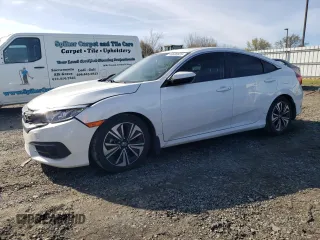 2018 Honda Civic EX-T z VIN JHMFC1F3XJX036617, wystawiony jako Copart lot #49695825 z przebiegiem 82 185 mil mil oraz Szkoda całkowita • Salvage title. Historia ofert i sprzedaży dostępna na DreamBid. Obrazek 1.