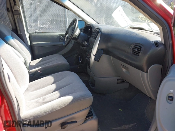 2006 Chrysler Town & Country Touring with VIN 2A4GP54L26R851303, listed as a IAAI auction lot 39570590 with 150,498 mi miles and . Bid and sale history available at DreamBid. Image 5.