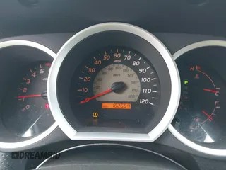 2011 Toyota Tacoma with VIN 3TMLU4EN8BM060346, listed as a IAAI auction lot 41876862 with 182,654 mi miles. Bid and sale history available at carsss.com. Image 7.