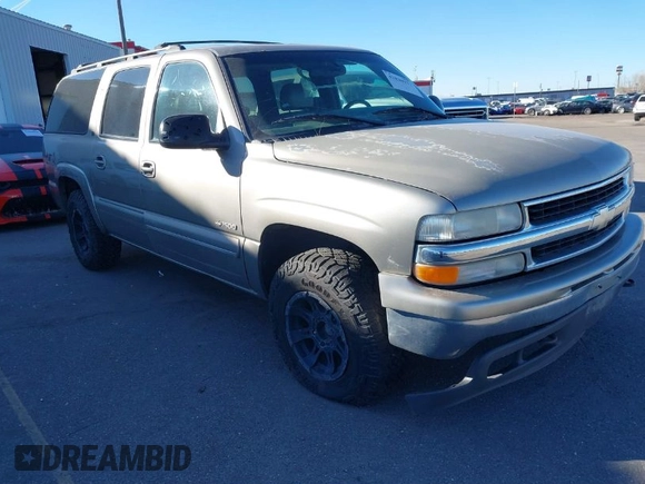 2000 Chevrolet Suburban LT with VIN 3GNFK16T6YG196374, listed as a IAAI auction lot 41820977 with 155,242 mi miles. Bid and sale history available at carsss.com. Image 1.