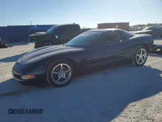 2001 Chevrolet Corvette with VIN 1G1YY22G515114977, listed as a Copart auction lot 82320124 with 71,872 mi miles and Salvage Title. Bid and sale history available at carsss.com. Image 1.