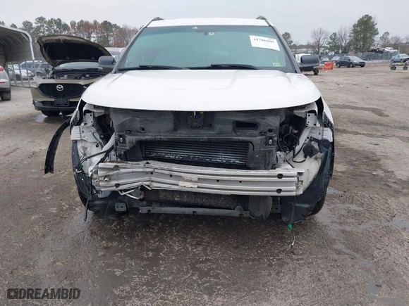2013 Ford Explorer XLT with VIN 1FM5K7D97DGA65793, listed as a IAAI auction lot 41786805 with NaN miles. Bid and sale history available at carsss.com. Image 12.