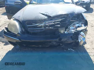 2002 Mercedes-Benz S-Class 5.0L with VIN WDBNG75J42A274373, listed as a IAAI auction lot 41482227 with 1 mi miles. Bid and sale history available at carsss.com. Image 6.