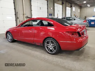2014 Mercedes-Benz E 350 z VIN WDDKJ8JB0EF241927, wystawiony jako Copart lot #57474985 z przebiegiem 96 335 mil mil oraz Szkoda całkowita • Salvage title. Historia ofert i sprzedaży dostępna na DreamBid. Obrazek 2.