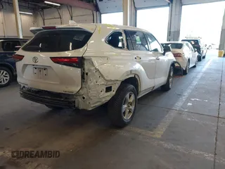 2020 Toyota Highlander LE with VIN 5TDBZRBH4LS020811, listed as a IAAI auction lot 42239163 with 88,757 mi miles and . Bid and sale history available at DreamBid. Image 4.