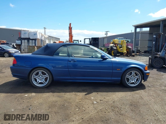 2001 BMW 3 Series 330Ci with VIN WBABS53451EV85982, listed as a IAAI auction lot 41658343 with 66,547 mi miles and . Bid and sale history available at carsss.com. Image 13.