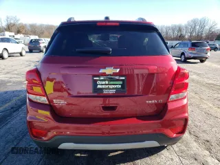 2020 Chevrolet Trax LT with VIN 3GNCJLSB2LL235816, listed as a Copart auction lot 84548574 with 19,017 mi miles and Salvage Title. Bid and sale history available at DreamBid. Image 6.
