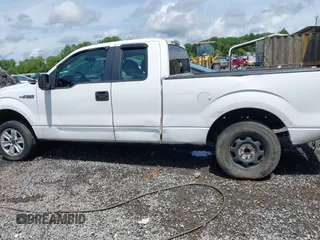 2014 Ford F-150 XL z VIN 1FTEX1CM9EKG17852, wystawiony jako IAAI lot #42483032 z przebiegiem 256 056 mil mil oraz . Historia ofert i sprzedaży dostępna na DreamBid. Obrazek 14.