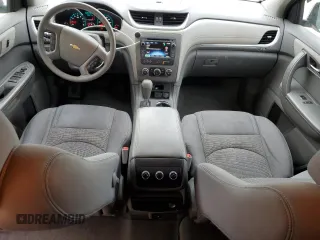 2017 Chevrolet Traverse LS with VIN 1GNKRFED6HJ353661, listed as a Copart auction lot 49621185 with 140,971 mi miles and Clean Title. Bid and sale history available at carsss.com. Image 8.