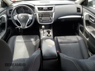 2016 Nissan Altima SV with VIN 1N4AL3AP0GC198652, listed as a Copart auction lot 53582494 with 137,707 mi miles and Clean Title. Bid and sale history available at carsss.com. Image 8.