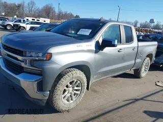 2019 Chevrolet Silverado 1500 LT with VIN 1GCRWCEDXKZ348471, listed as a IAAI auction lot 41629382 with 128,328 mi miles and . Bid and sale history available at DreamBid. Image 2.
