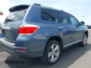 2012 Toyota Highlander Limited с VIN 5TDYK3EH5CS071855, выставлен на аукционе IAAI как лот 42141212 с пробегом 135 488 миль миль и . История ставок и продаж доступна на DreamBid. Изображение 4.