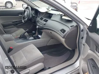 2008 Honda Accord LX z VIN 1HGCP26378A142472, wystawiony jako IAAI lot #42315943 z przebiegiem 217 985 mil mil oraz . Historia ofert i sprzedaży dostępna na DreamBid. Obrazek 5.