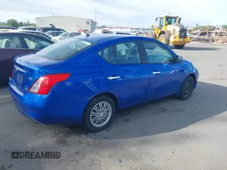 2012 Nissan Versa SV with VIN 3N1CN7AP2CL864464, listed as a IAAI auction lot 42571245 with 180,268 mi miles and . Bid and sale history available at DreamBid. Image 4.