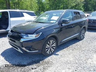 2020 Mitsubishi Outlander ES with VIN JA4AZ3A35LZ039956, listed as a IAAI auction lot 42570596 with 140,231 mi miles and . Bid and sale history available at DreamBid. Image 17.