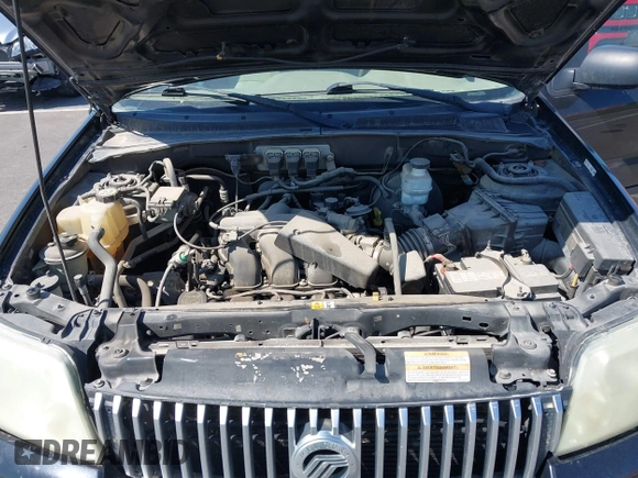 2006 Mercury Mariner Luxury with VIN 4M2YU56186DJ00220, listed as a IAAI auction lot 42174056 with 208,820 mi miles and . Bid and sale history available at DreamBid. Image 10.