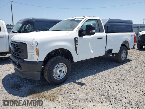 2024 Ford F-250 XL z VIN 1FTBF2BAXREC40360, wystawiony jako Copart lot #53801415 z przebiegiem Nie podano mil oraz Szkoda całkowita • Salvage title. Historia ofert i sprzedaży dostępna na DreamBid. Obrazek 1.
