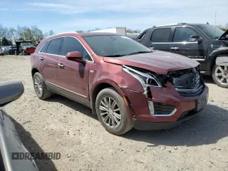 2017 Cadillac XT5 Luxury FWD z VIN 1GYKNBRS7HZ236673, wystawiony jako Copart lot #53944065 z przebiegiem 143 645 mil mil oraz Tytuł czysty. Historia ofert i sprzedaży dostępna na DreamBid. Obrazek 4.
