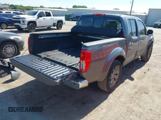 2019 Nissan Frontier SV z VIN 1N6AD0ER4KN756322, wystawiony jako IAAI lot #42202761 z przebiegiem 38 698 mil mil oraz . Historia ofert i sprzedaży dostępna na DreamBid. Obrazek 4.