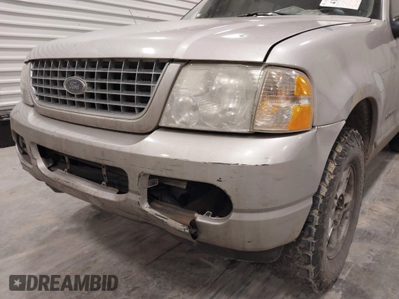 2005 Ford Explorer XLT z VIN 1FMZU63K75UA92666, wystawiony jako IAAI lot #41401078 z przebiegiem 180 753 mil mil oraz . Historia ofert i sprzedaży dostępna na DreamBid. Obrazek 6.