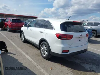 2020 Kia Sorento LX with VIN 5XYPGDA55LG613631, listed as a IAAI auction lot 41883791 with 107,759 mi miles and . Bid and sale history available at carsss.com. Image 3.